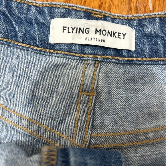 FLYING MONKEY DENIM SHORTS MID RISE DISTRESSED SIZE 29 - Picture 4 of 6
